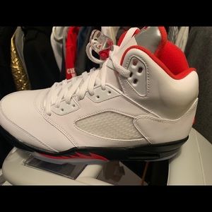 Air Jordan 5 retro
